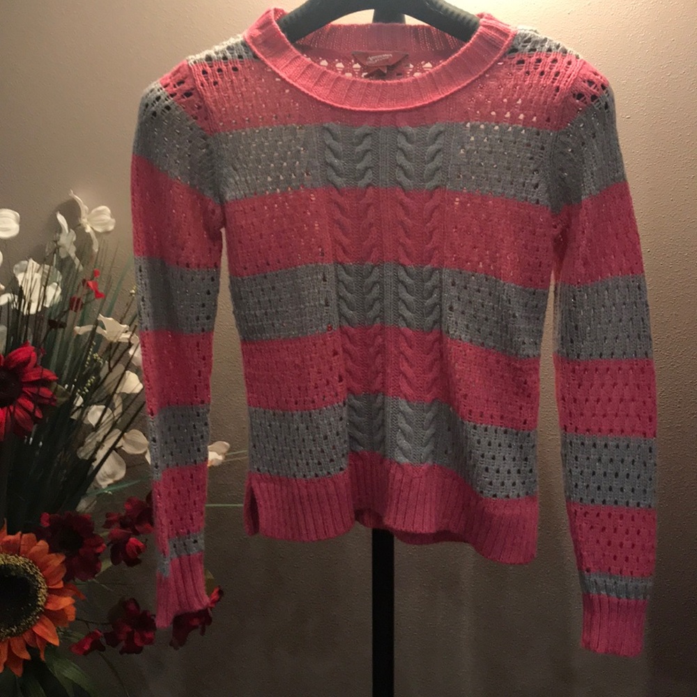 Child pink and grey sweater size xl